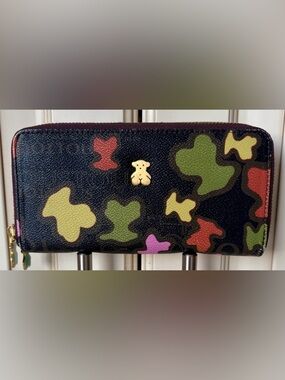 Tous Multicolor Long Wallet. Cute enamel bears on zipper pulls.